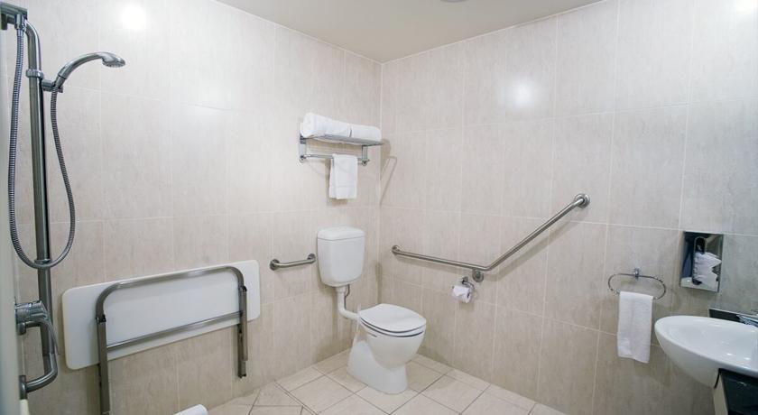 מאונט איסה Redearth Boutique Hotel חדר תמונה