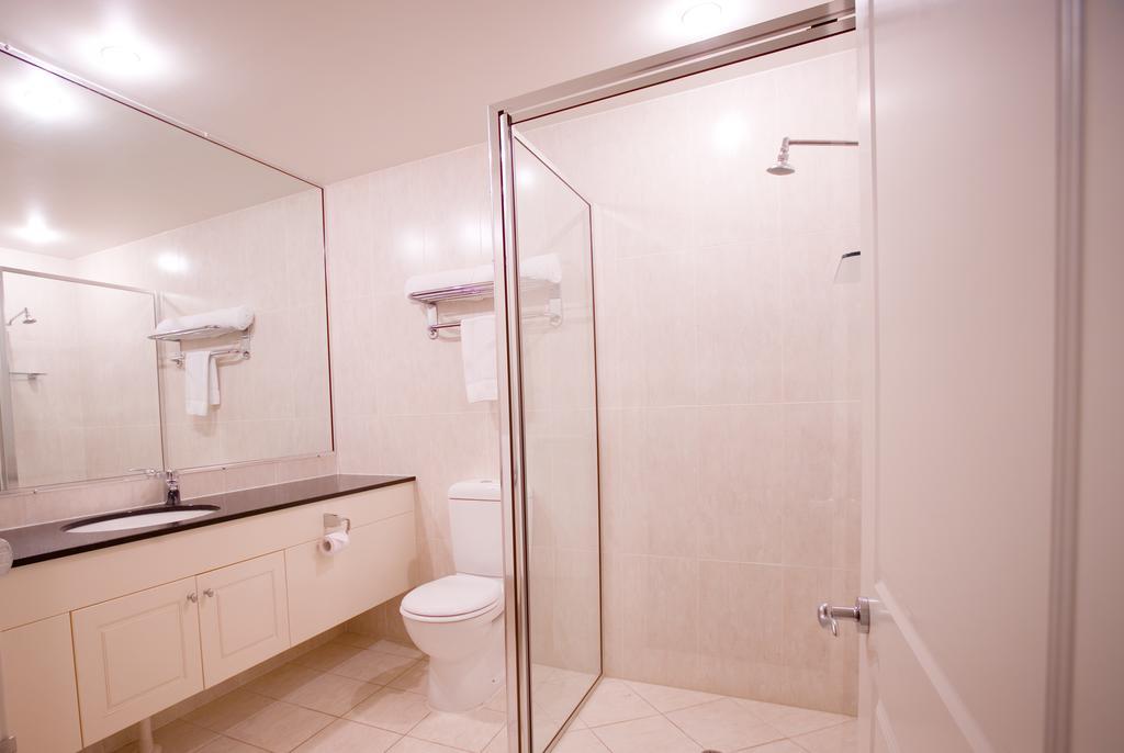 מאונט איסה Redearth Boutique Hotel חדר תמונה