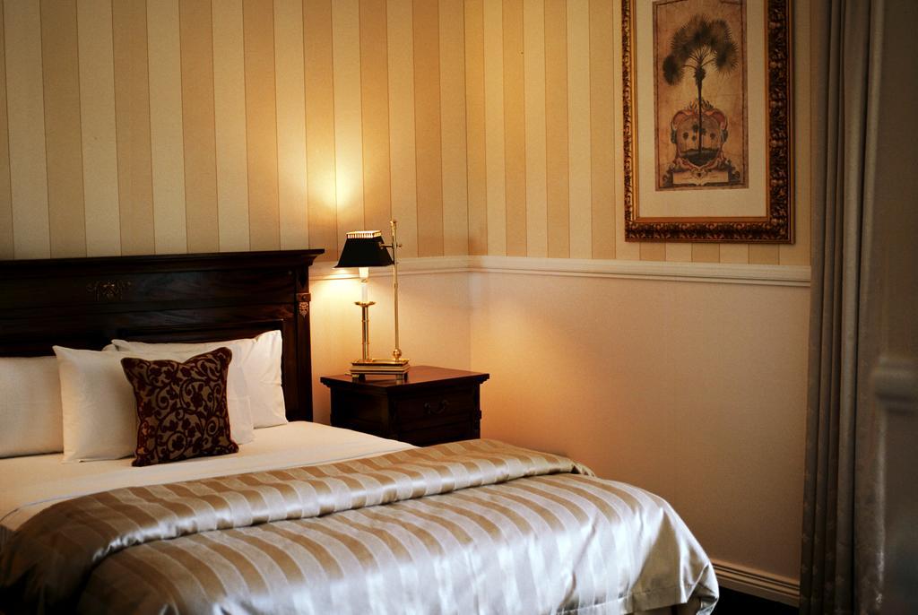 מאונט איסה Redearth Boutique Hotel חדר תמונה